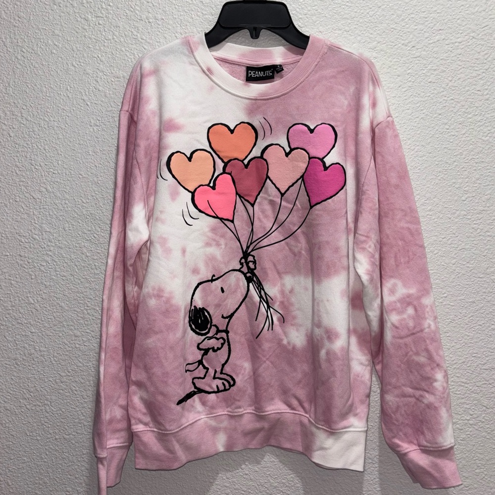 Peanut Pink and white tie-dye crewneck sweater (Valentine’s)